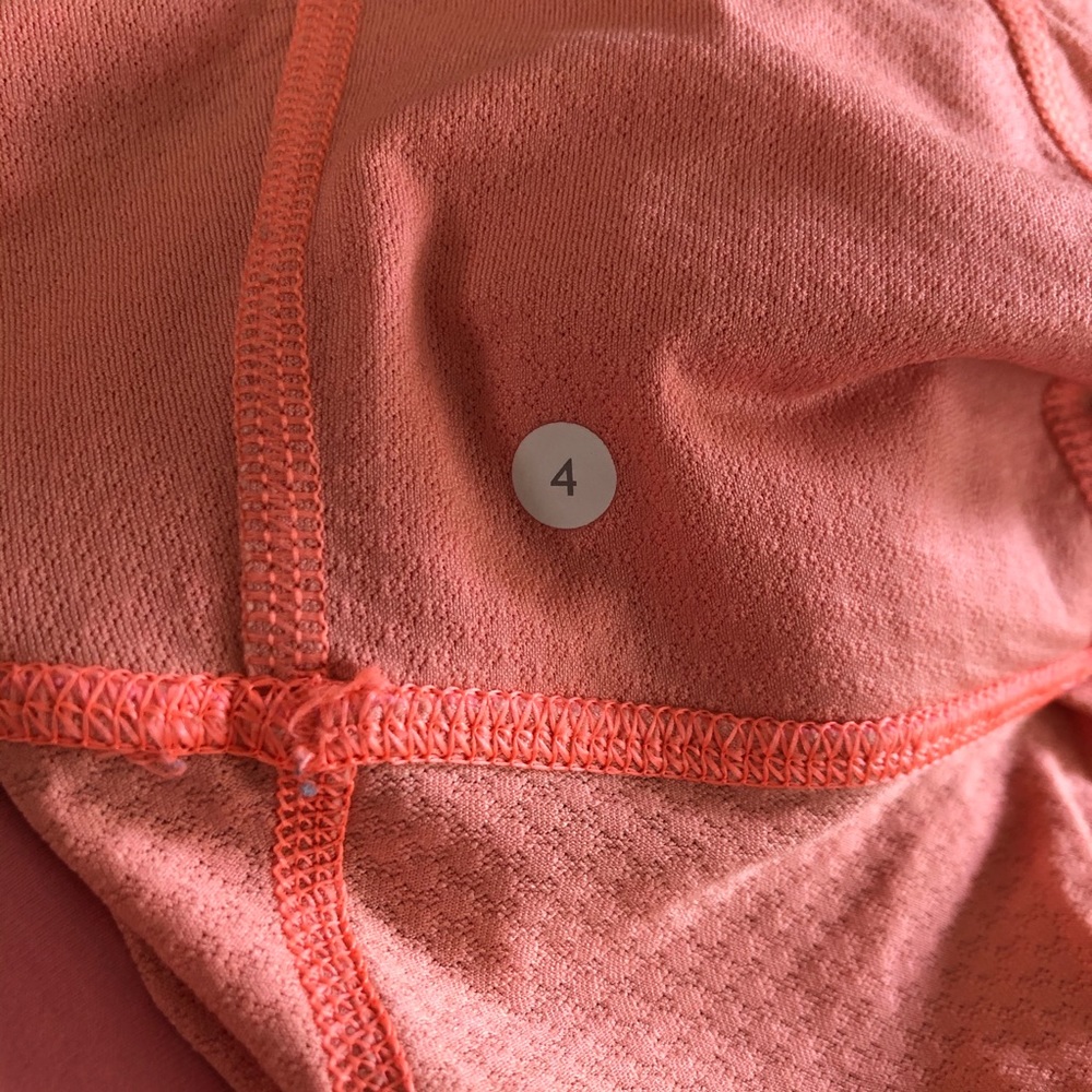 Lululemon Run Tame Me tank size 4 - Picture 7 of 9